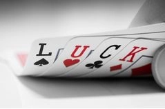 פוקר מזל או יכולת